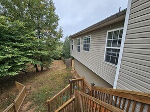 1406 Flanagan Mill Dr in Auburn, GA - Building Photo - Building Photo