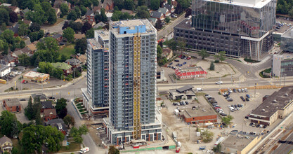 Station Park Union Towers in Kitchener, ON - Building Photo - Building Photo