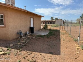 2484 N Sulphur Springs St in Douglas, AZ - Building Photo - Building Photo