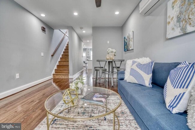 829 N Montford Ave in Baltimore, MD - Building Photo - Building Photo