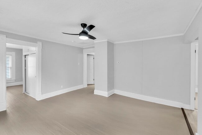 1048 Sandusky Ave in Kansas City, KS - Building Photo - Building Photo