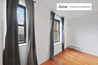 Room in Shared 3 bed/1 bath home, Unit B in New York, NY - Building Photo - Building Photo