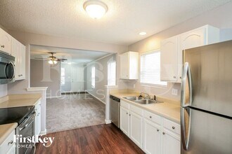 5330 Dollar Run Dr in Indianapolis, IN - Building Photo - Building Photo
