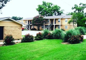 801 Wheelock St Apartments