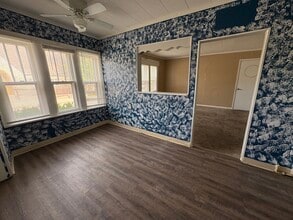 5715 W Mitchell St in West Allis, WI - Foto de edificio - Building Photo