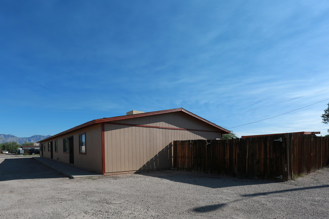 5756 E 24th St in Tucson, AZ - Building Photo - Building Photo