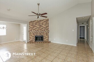 9054 Chinon in San Antonio, TX - Building Photo - Building Photo
