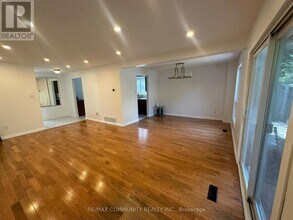 62 Montezuma Trail in Toronto, ON - Building Photo - Building Photo