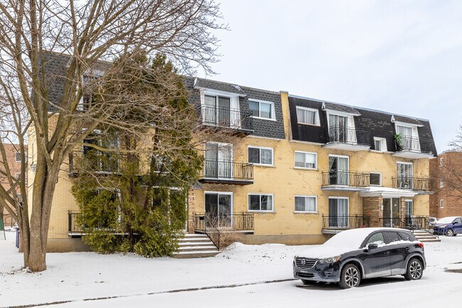 273 Cadotte Rue