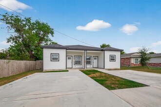 8005 Sexton St in Houston, TX - Building Photo - Building Photo