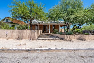 700 N. 7th Ave. in Tucson, AZ - Foto de edificio - Interior Photo