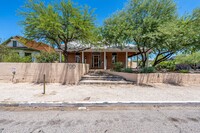 700 N. 7th Ave. in Tucson, AZ - Building Photo - Interior Photo