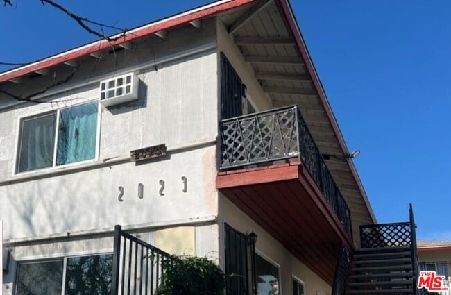 property at 2023 Reservoir St