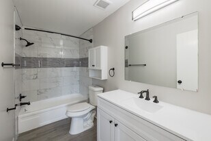 Goddard Estates in Taylor, MI - Building Photo