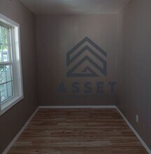 1323 S Blackwelder Ave in Oklahoma City, OK - Building Photo - Building Photo