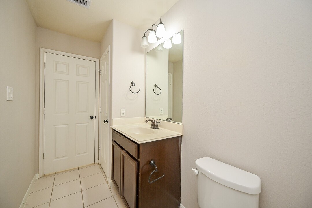 18707 Majestic Vista Ln in Richmond, TX - Building Photo