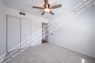 948 S Alma School Rd in Mesa, AZ - Building Photo - Building Photo