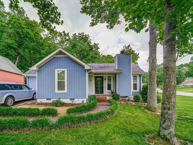 921 Fitzpatrick Rd in Nashville, TN - Building Photo - Building Photo