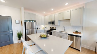 Factory 52 Apartments in Cincinnati, OH - Building Photo