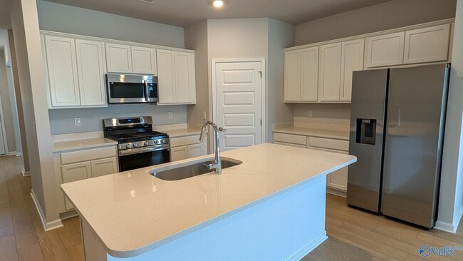 285 Shangrila Wy in Meridianville, AL - Building Photo - Building Photo