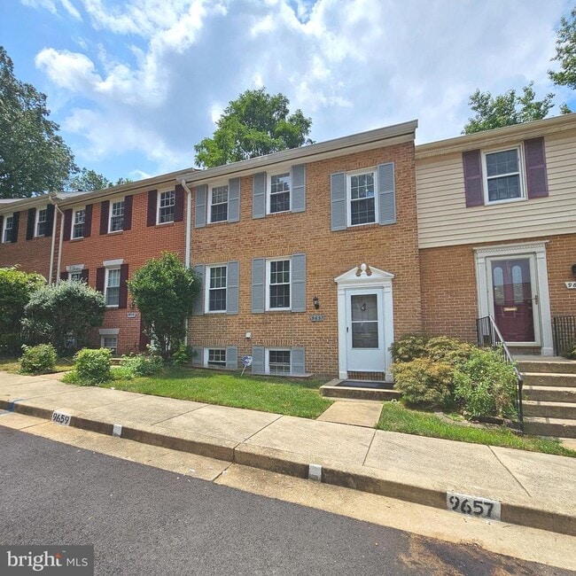property at 9657 Lindenbrook St