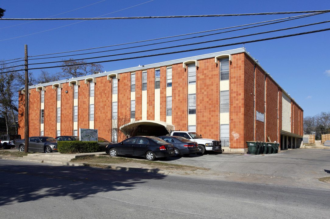 Stonegate Apartments in San Marcos, TX - Foto de edificio