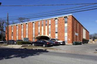 The Campus Edge Apartments in San Marcos, TX - Building Photo - Building Photo