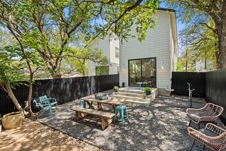 5515 Hudson St in Austin, TX - Building Photo - Building Photo