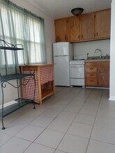 321 W 5th St, Unit D in Cookeville, TN - Building Photo - Building Photo
