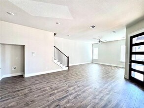 809 Meadowcrest Dr in Plano, TX - Building Photo - Building Photo