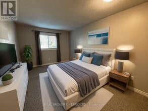 102 Bonaventure Dr in London, ON - Building Photo - Building Photo