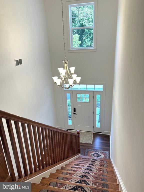 8708 Southrun Ct in Lorton, VA - Building Photo - Building Photo