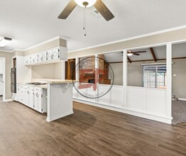 521 Jancy Dr in Robinson, TX - Building Photo - Building Photo