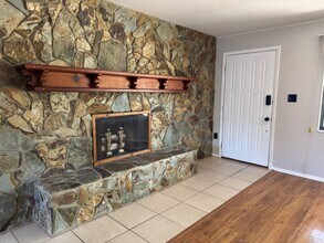 1366 N Merlin Terrace in Crystal River, FL - Building Photo - Building Photo