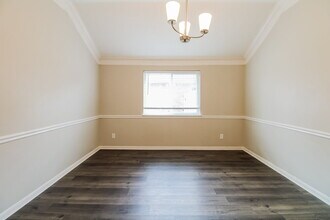 3506 Pawnee Dr in La Porte, TX - Foto de edificio - Building Photo