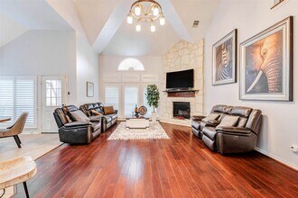 20307 Cortina Valley Dr in Cypress, TX - Building Photo - Building Photo