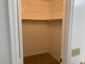 8135 W Krall St in Glendale, AZ - Building Photo - Building Photo