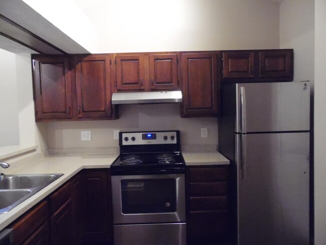 1232 Pleasant Ridge Dr in Lexington, KY - Building Photo - Building Photo