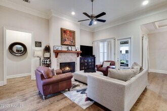 215 Capstone Crossing in Lafayette, LA - Building Photo - Building Photo