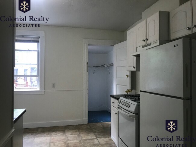 6 Walnut Terrace in Newton, MA - Building Photo - Building Photo