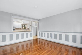 26 SW Cutoff in Northborough, MA - Building Photo - Building Photo