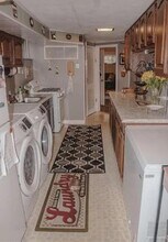 542 Wartman St in Philadelphia, PA - Building Photo - Building Photo