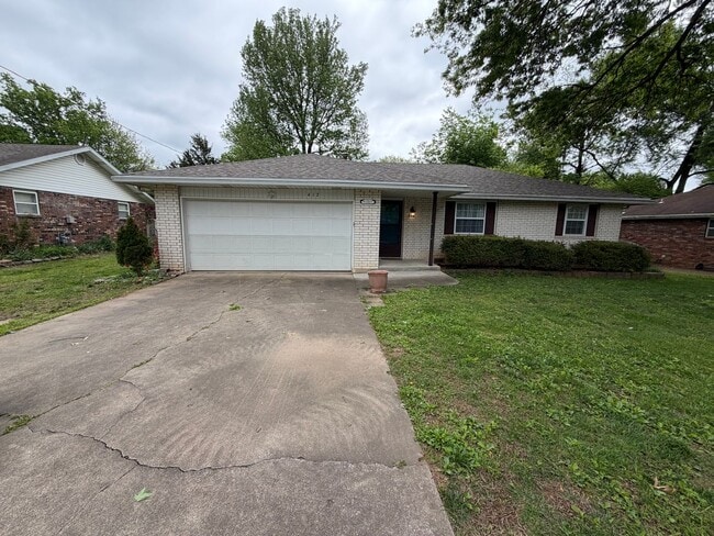 property at 412 S Duke Ave