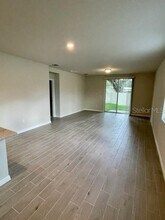 3233 Fresno Pl in Zephyrhills, FL - Building Photo - Building Photo