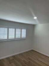 1602 Winona Blvd in Los Angeles, CA - Foto de edificio - Building Photo