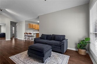 13426 Aventide Ln in Alpharetta, GA - Foto de edificio - Building Photo