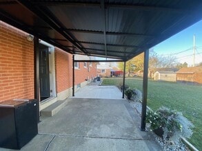 4317 Wabash Dr in Springfield, OH - Building Photo - Building Photo