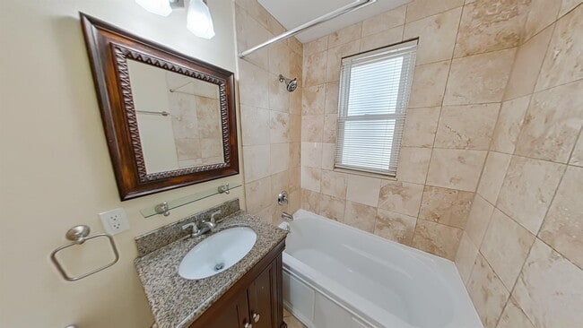 89 Hillside St, Unit 2