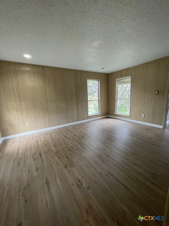 property at 1800 Charter Oak Dr