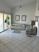 1149 Sweetwater Ln in Naples, FL - Foto de edificio - Building Photo